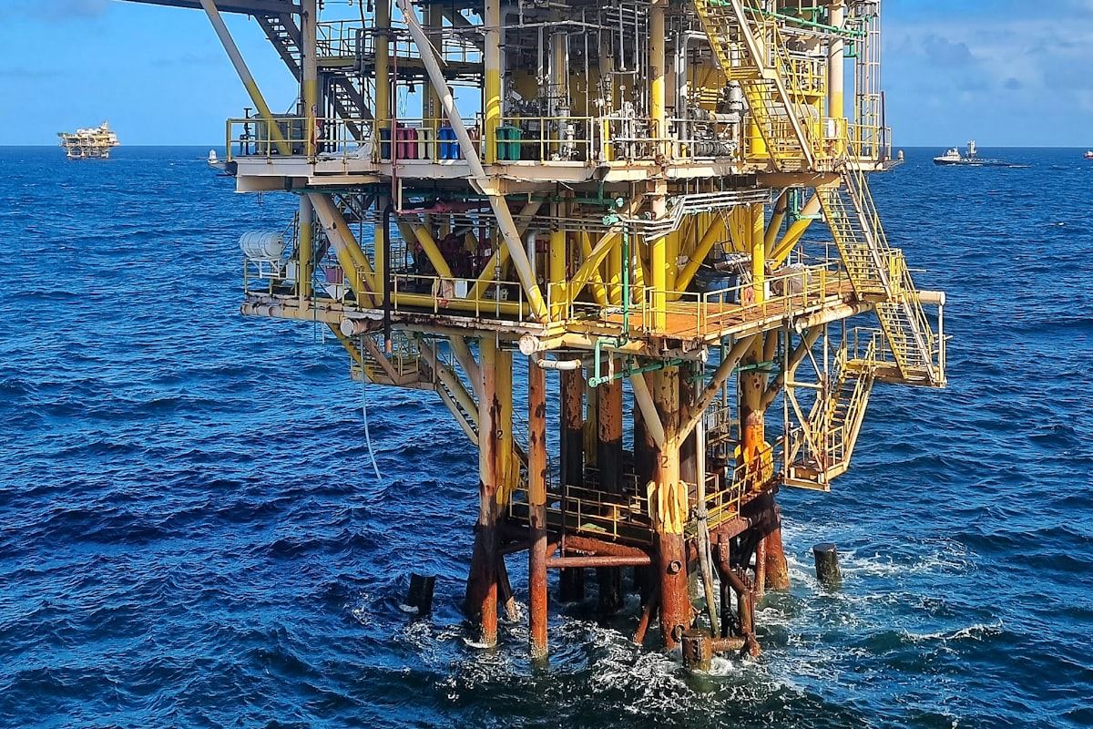 Offshore drilling rig standing in open sea